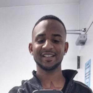 Meet your Posher, Adrian